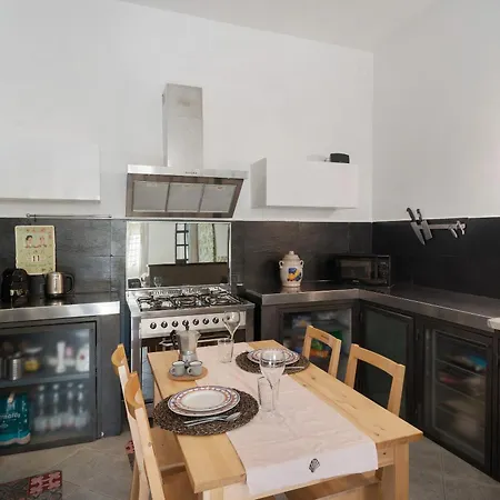 Da Linda Apartamento Cisano sul Neva